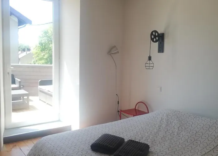 La Coustourelle - T4 En Coeur De Village *